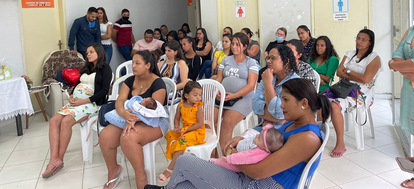 SECRETARIA DE SAÚDE REALIZA PALESTRA EM INCENTIVO À AMAMENTAÇÃO