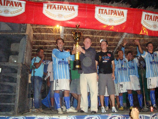 Denzol sagrou-se Campeão do Campeonato de Futebol Society do córrego da Dourada.